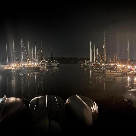 Sea Breeze Ark 900 Boat Hotel Emsworth Buitenkant foto