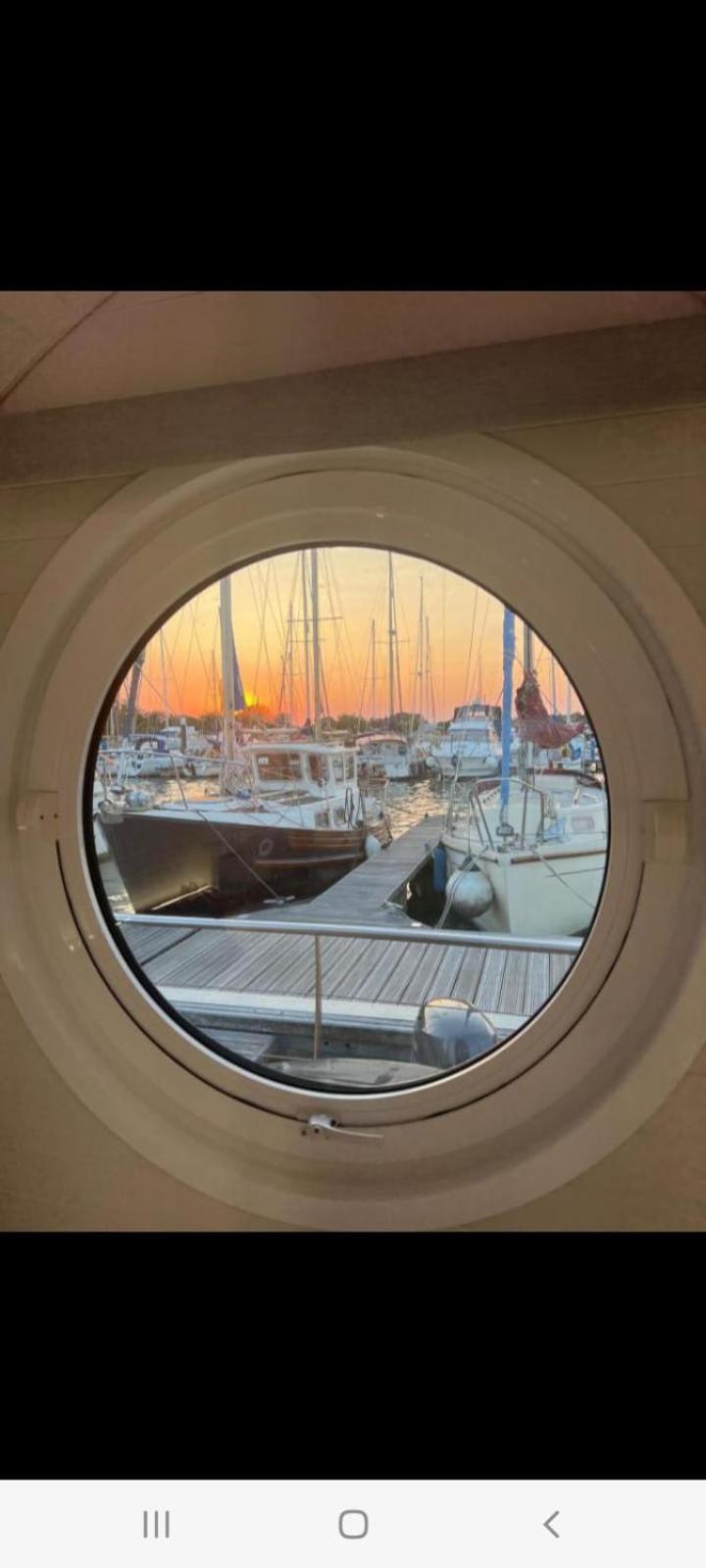 Sea Breeze Ark 900 Boat Hotel Emsworth Buitenkant foto