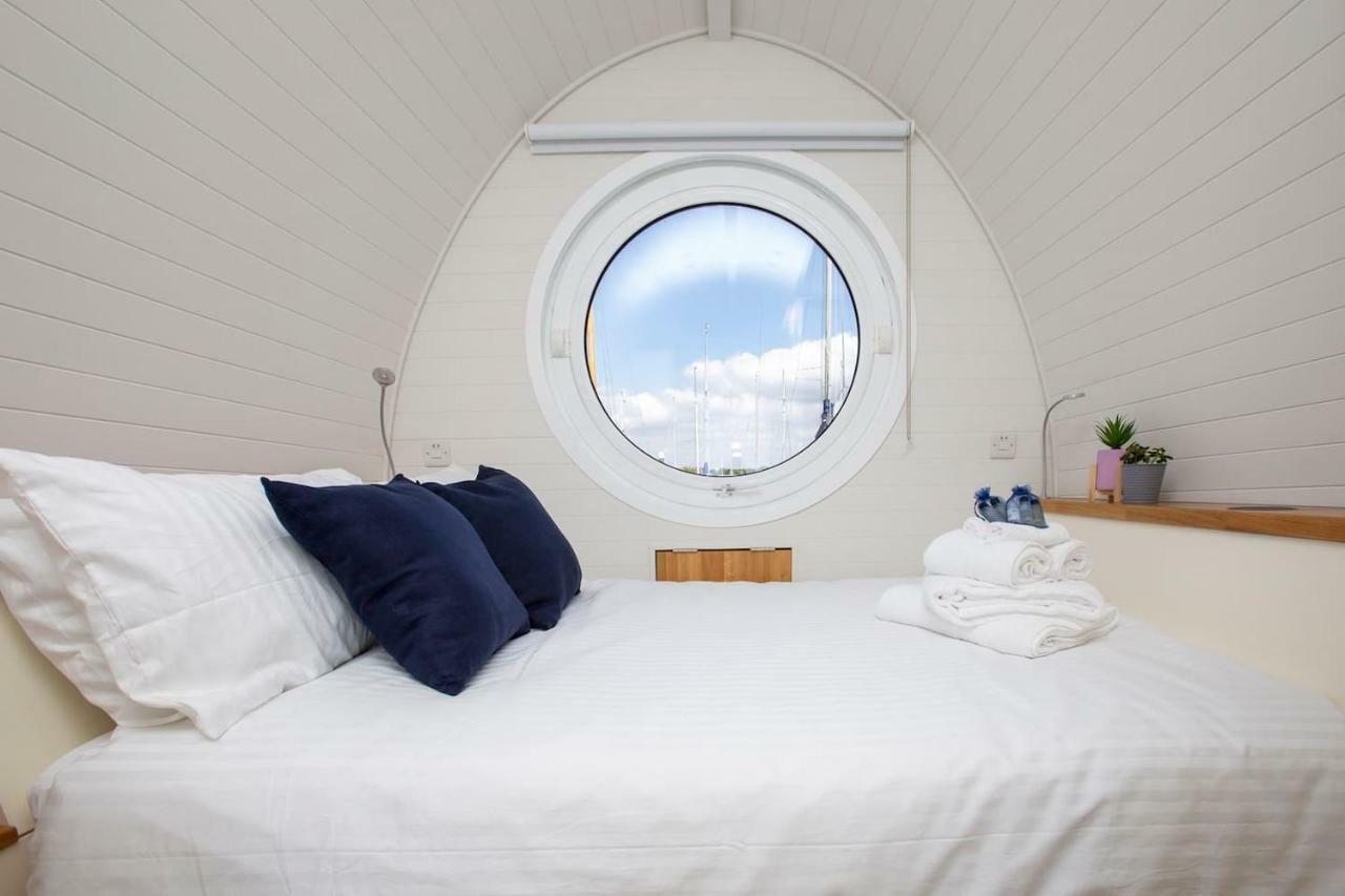 Sea Breeze Ark 900 Boat Hotel Emsworth Buitenkant foto