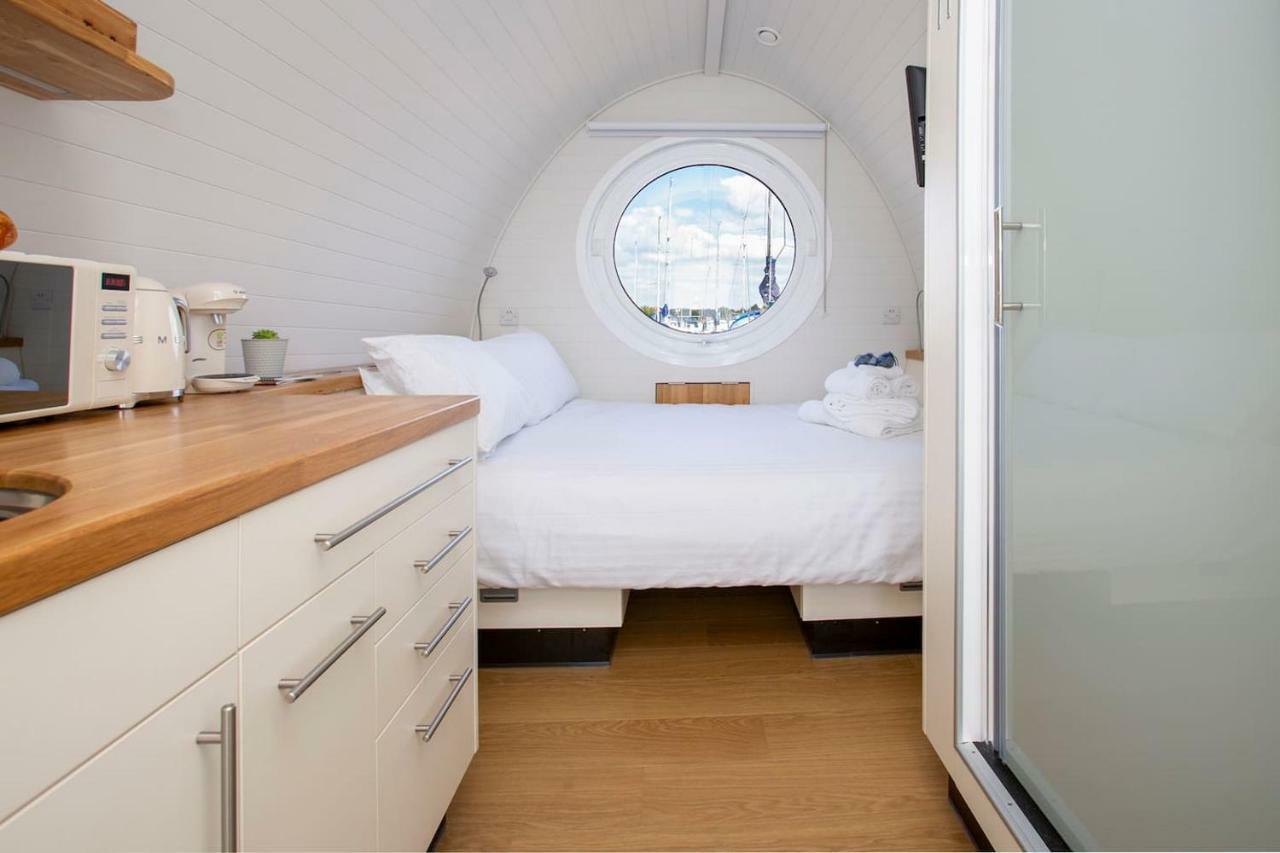 Sea Breeze Ark 900 Boat Hotel Emsworth Buitenkant foto