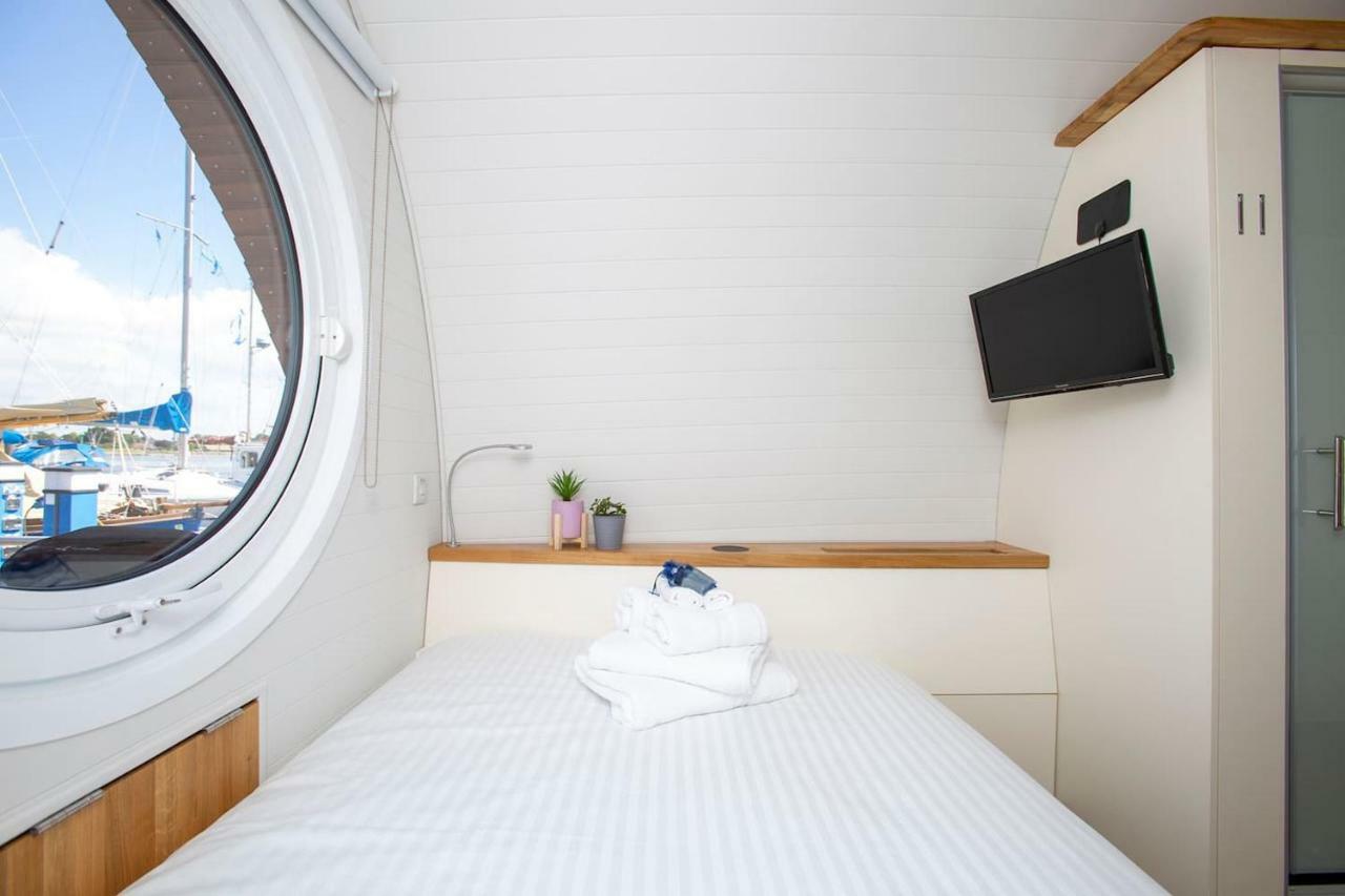 Sea Breeze Ark 900 Boat Hotel Emsworth Buitenkant foto