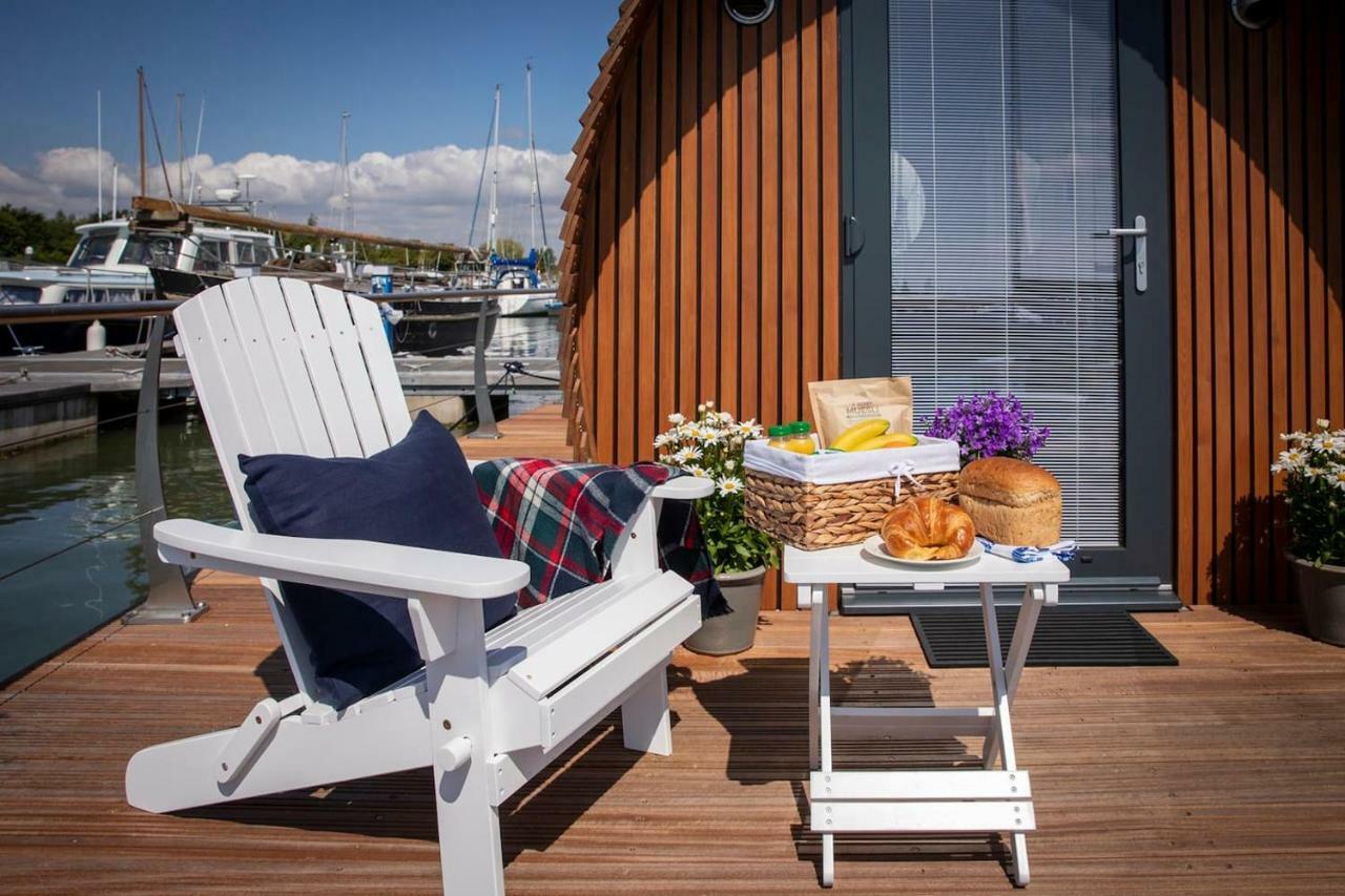 Sea Breeze Ark 900 Boat Hotel Emsworth Buitenkant foto